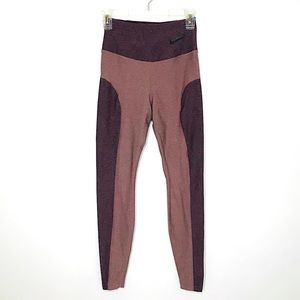 Nike • Power Studio Leggings Mauve